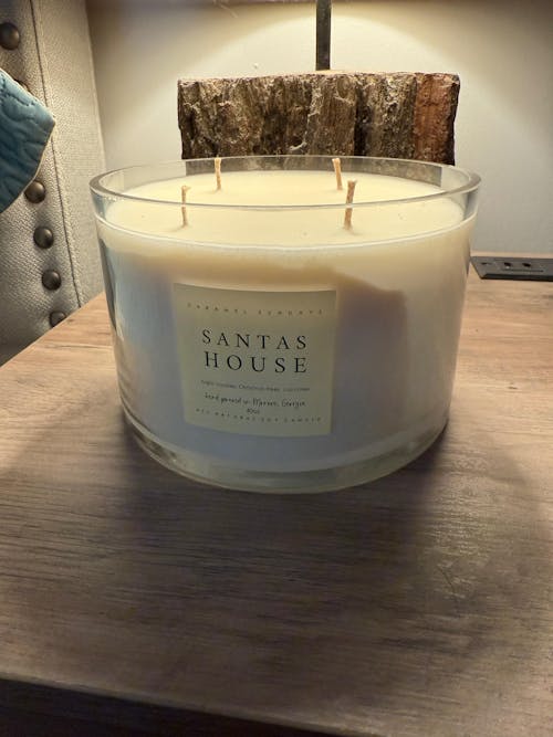 LARGE 40oz 4 Wick Santas House Soy Candle