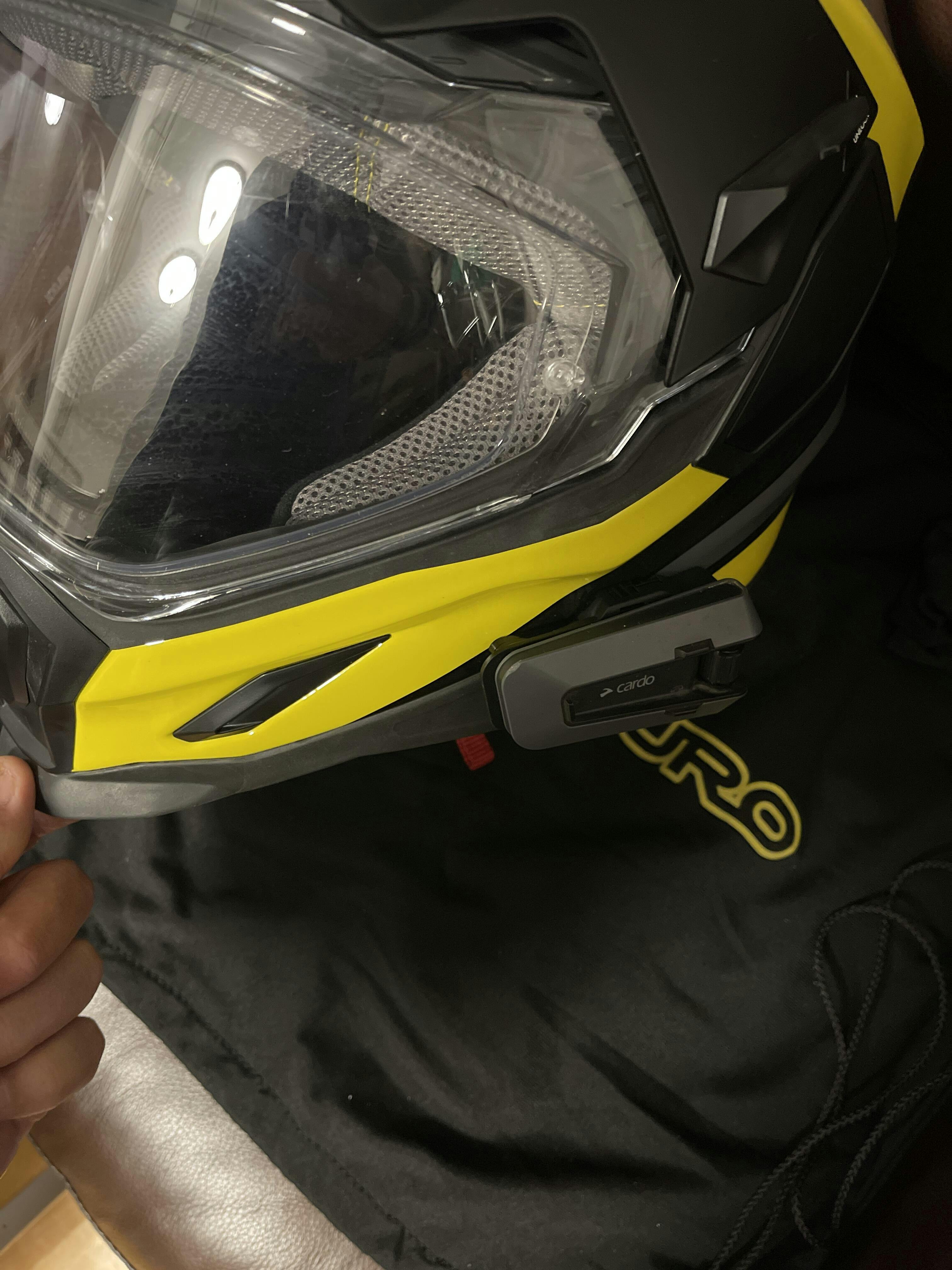 PACKTALK PRO/EDGE JBLオーディオマイクキット | Cardo Systems