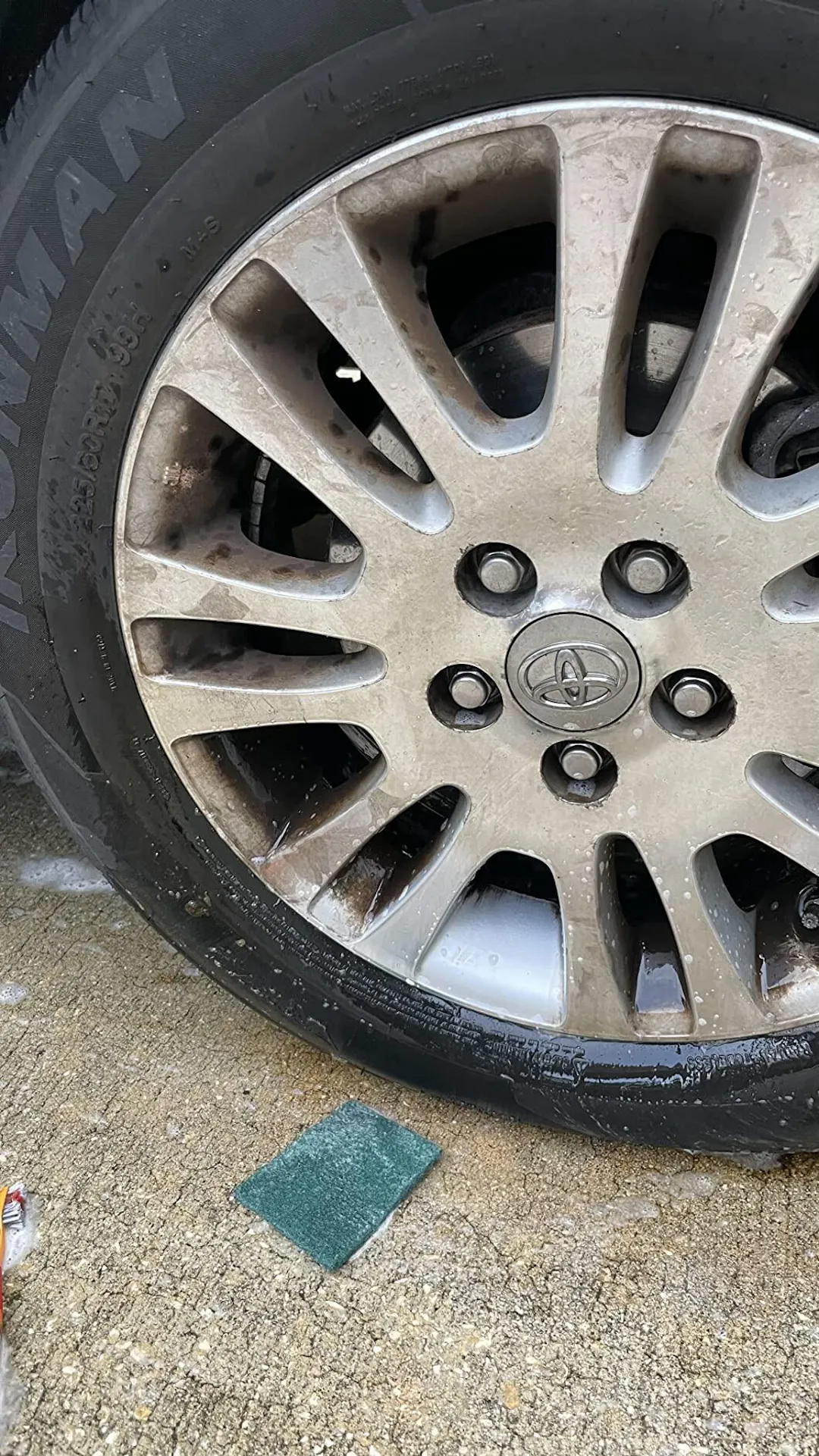 Ultimate Wheel Cleaner Spray