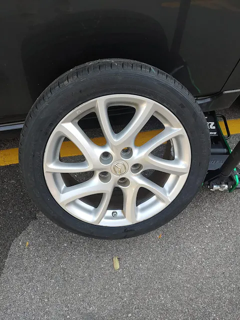 Ultimate Wheel Cleaner Spray