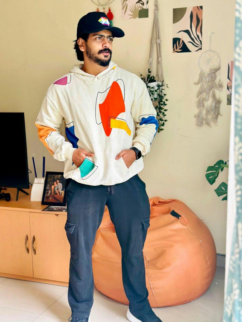 "SHAPES" – LIMITED EDITION UNISEX HOODIE