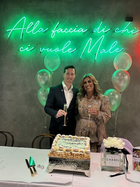 Personalised Glass Vase - "No. Edition"