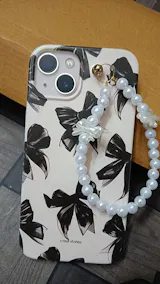 Tied in Pearls Chain Soft Case