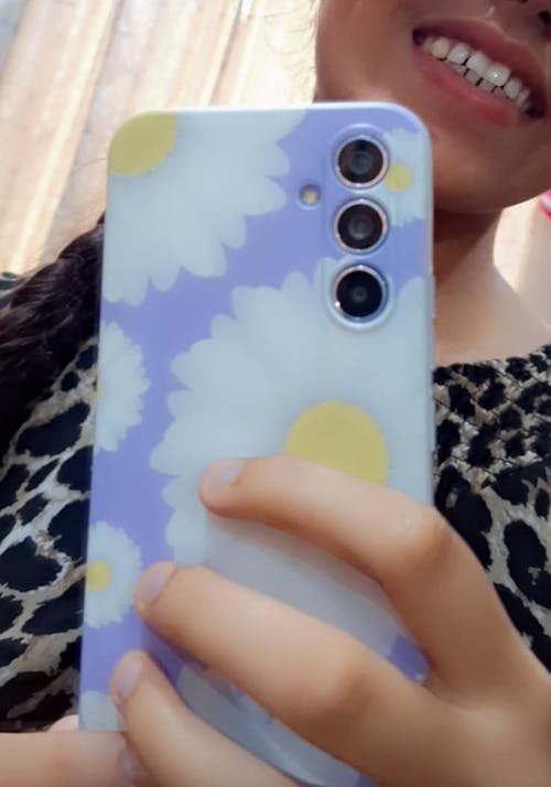 Beautiful Daisy Floral Phone Cover