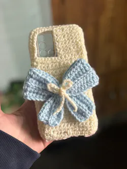 Cute Crochet Bow Phone Case | Handmade Cozy Wool Cover