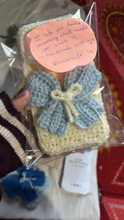 Cute Crochet Bow Phone Case | Handmade Cozy Wool Cover