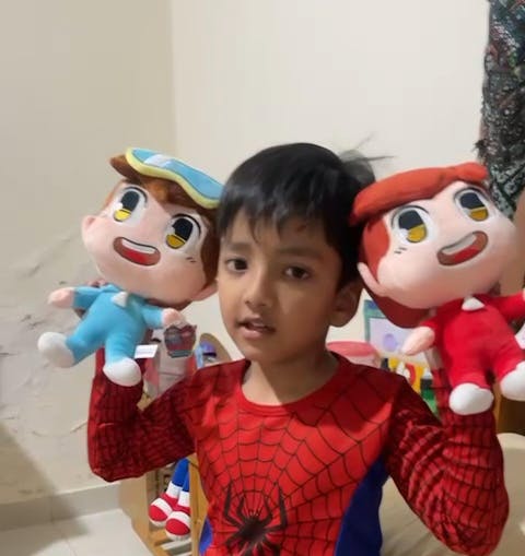 Cash Plushie!