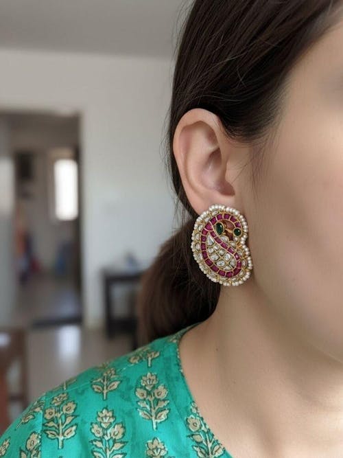 Vintage Mango Elegance