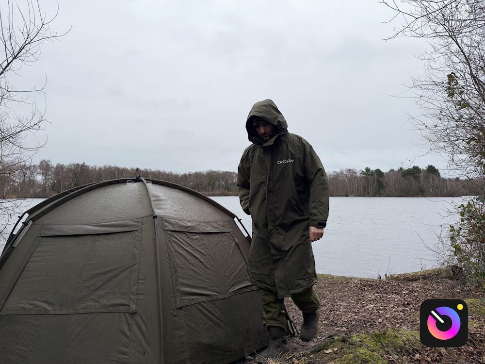 Catchdry Lite - Mesh Lined Waterproof Fishing Coat