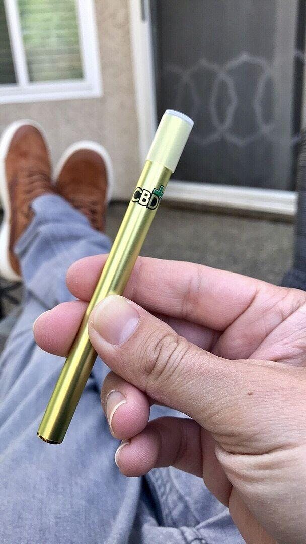 Strawberry Lemonade CBD Vape Pen | 1500mg Broad Spectrum CBD - CBDfx