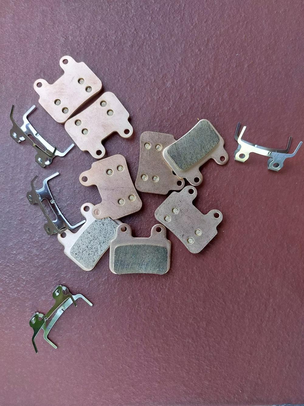 Bicycle Semi-metallic Brake Pads TP-01B-SE