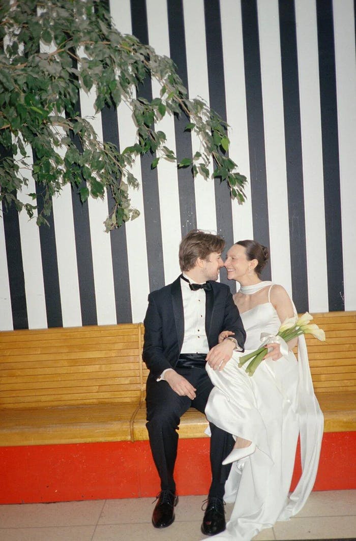 Ceehuteey Men's 3 Pieces Regular Fit Shawl Lapel Prom For Wedding Tuxedos (Blazer + Vest + Pants)