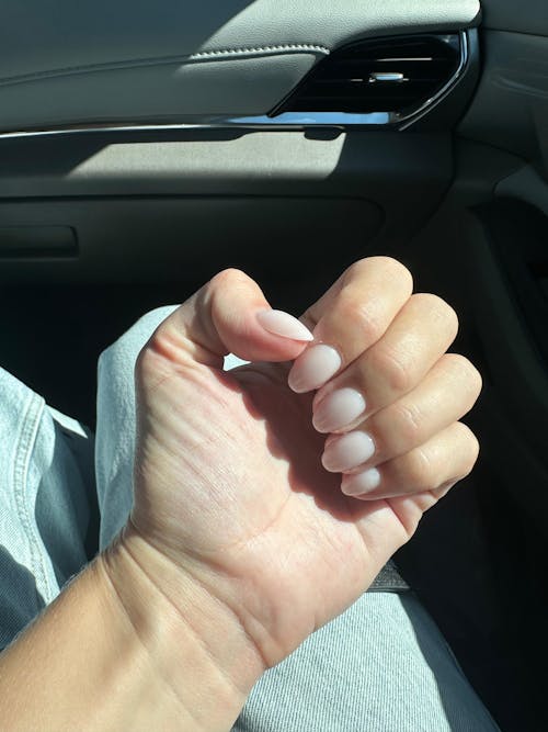 Clean Pink (Extra Short Almond)