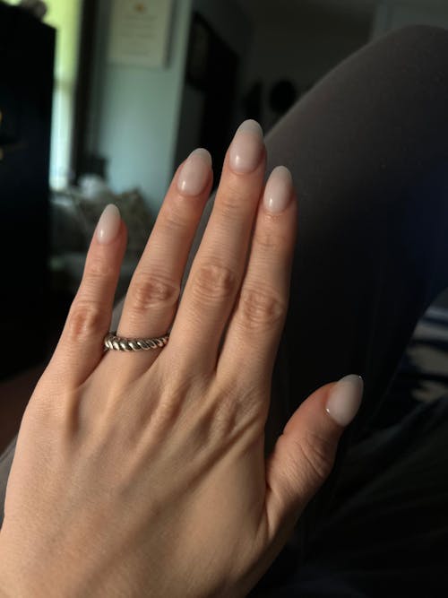 Sheer Milk (Extra Short Round)