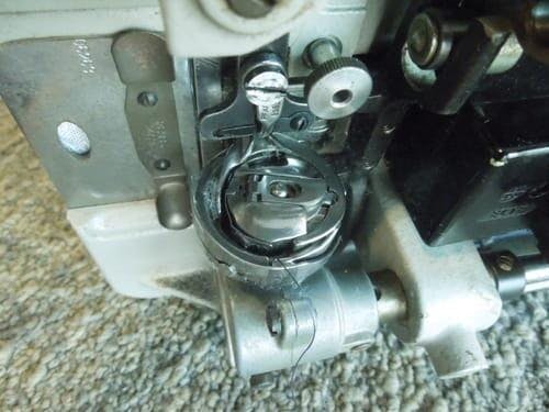 Bobbin Case - Pfaff Part # 9076