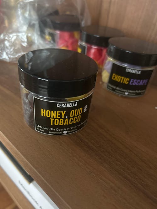 Honey, Oud & Tobacco