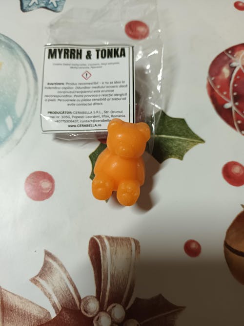 Myrrh & Tonka
