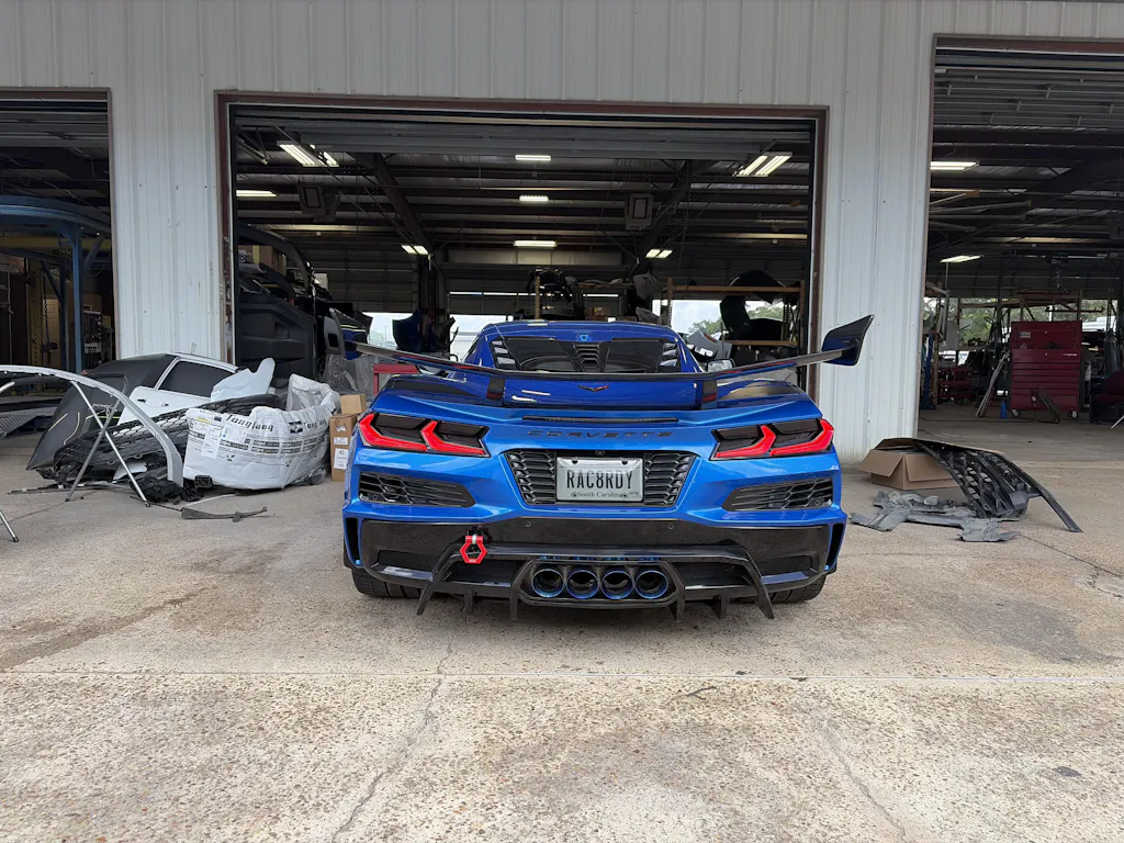 AGM C8 Corvette Z06 / ZR1 / ERay ZR1 High Wing (Visible Carbon