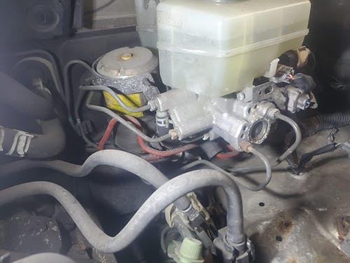 1998-2004 Lexus GS 300 ABS Brake Booster Pump Motor 47960-30030
