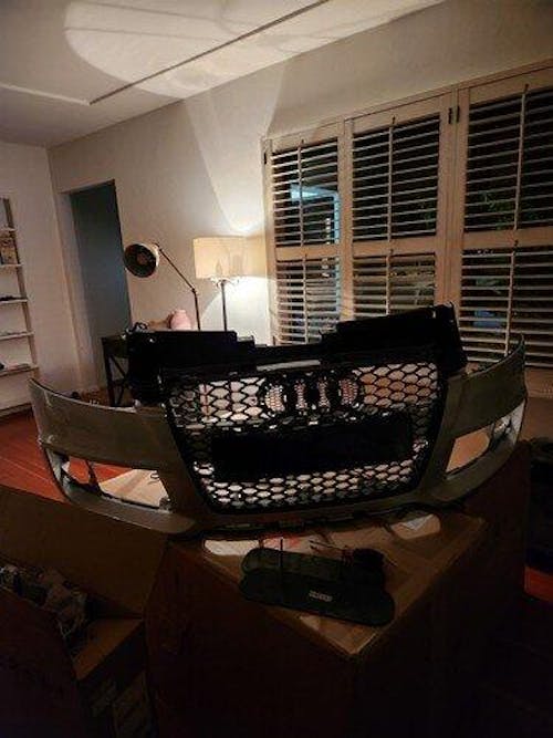 2008-2012 Audi A4 / A4 Avant / S4 B8 To RS4 Style Honeycomb Sport Mesh Hex Grill Gloss Black Grille