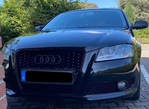 2015-2018 Audi A6 / A6 Sline / S6 C7 To RS6 Quattro Style Black Grill Honeycomb Mesh Front Bumper Grille With Black Ring Emblem