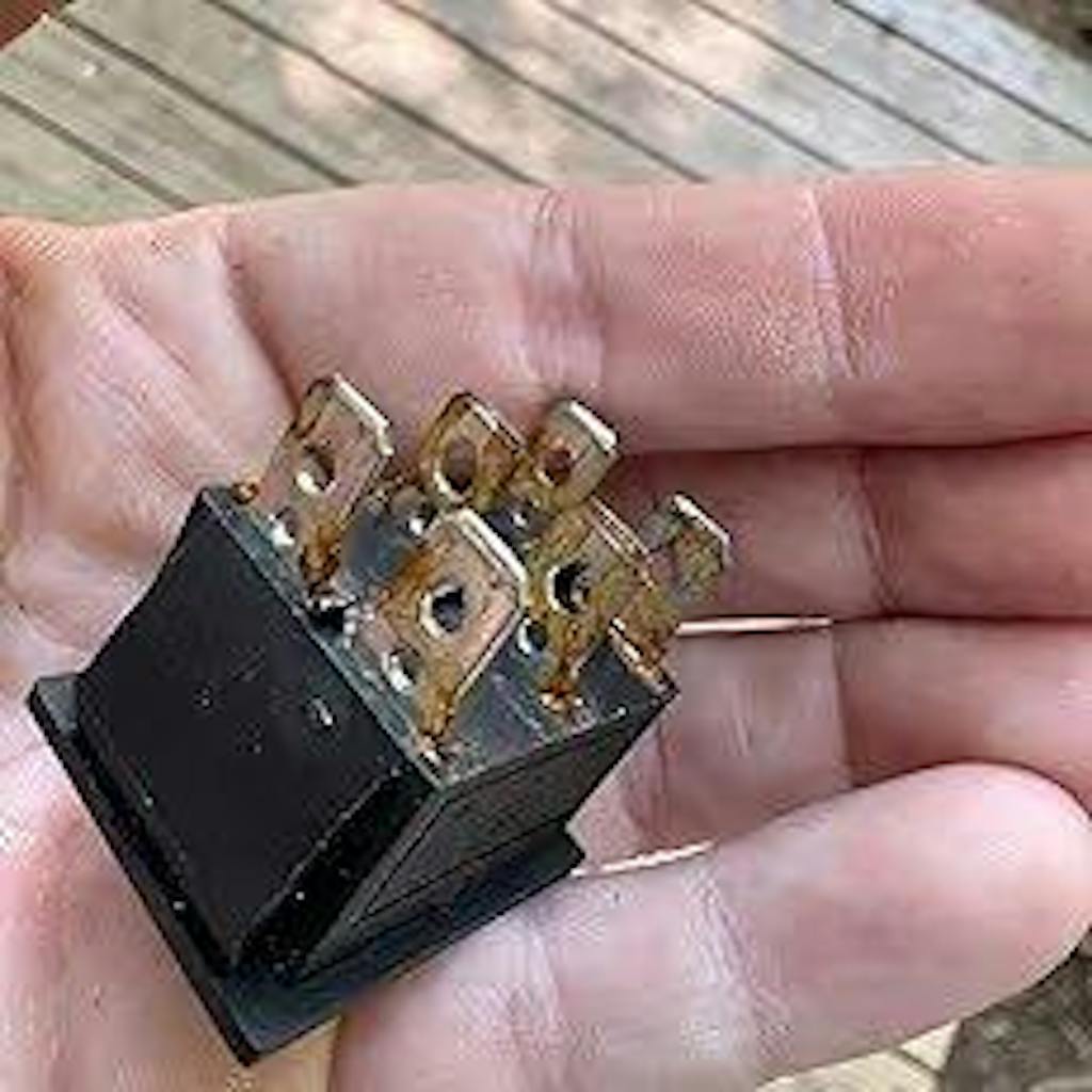 RLEIL RL2-203 Waterproof IP65 Boat Car Rocker Switch 6Pin ON-Off-ON 125/250VAC