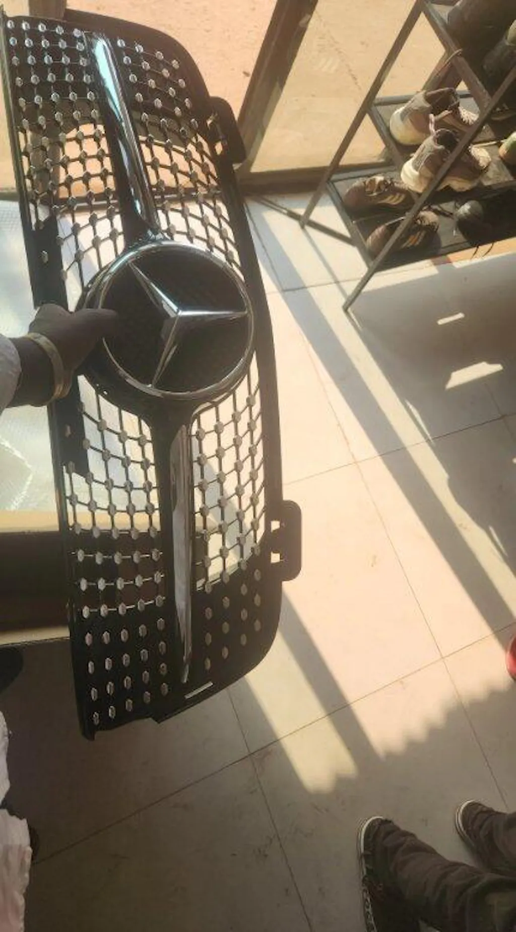 2008-2014 Mercedes Benz C-Class W204 Diamond Front Grill Replacement Chrome Grille With LED Star Emblem