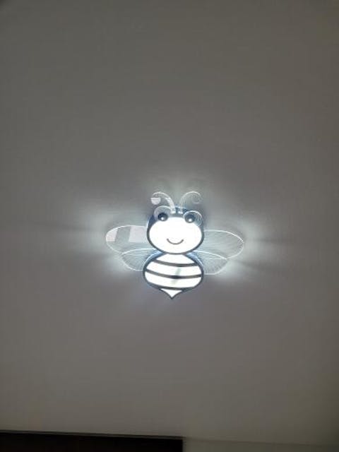 Bee Fiegure Ceiling Chandelier