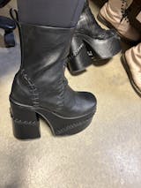 Ragdoll Platform Boot