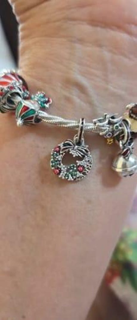 Charm Corona Navidad