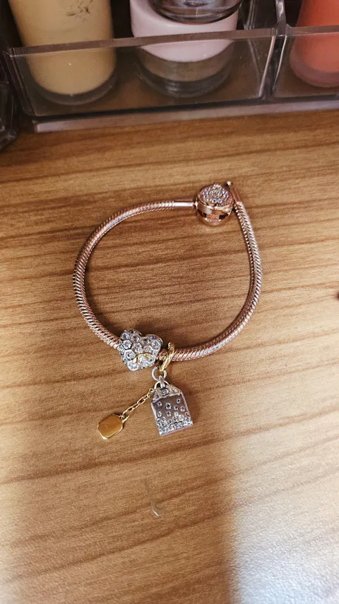 Pulsera Clásica Corona Rosada