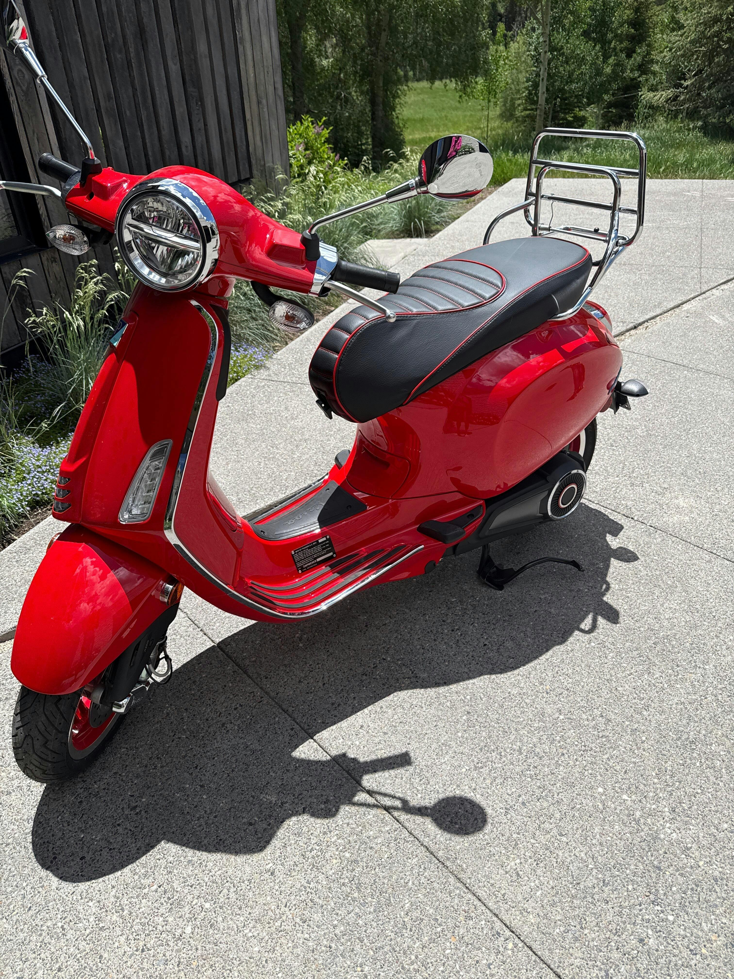 Vespa Sprint / Primavera Padded Black and Red Seat Cover