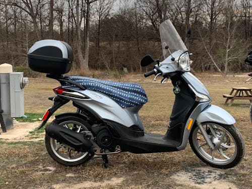Vespa Sprint / Primavera Relaxed Denim color BOHO Tie Dye SEAT COVER - Beat The Heat!!