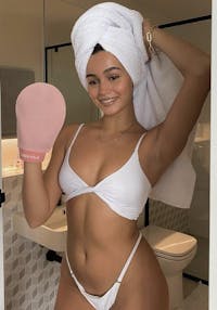Black+Pink Exfoliating Glove Duo
