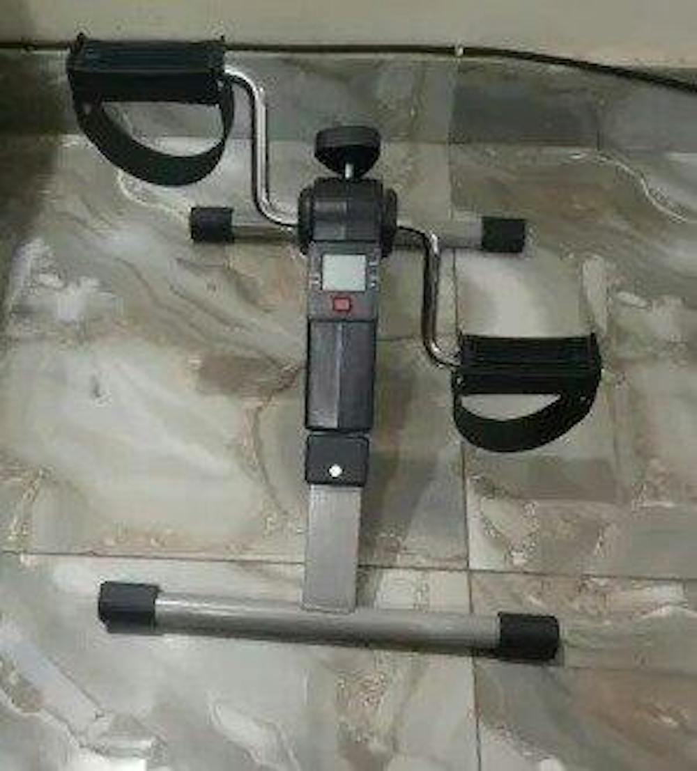 Portable Foldable Mini Cycle Arm And Leg Exercises with digital meter.