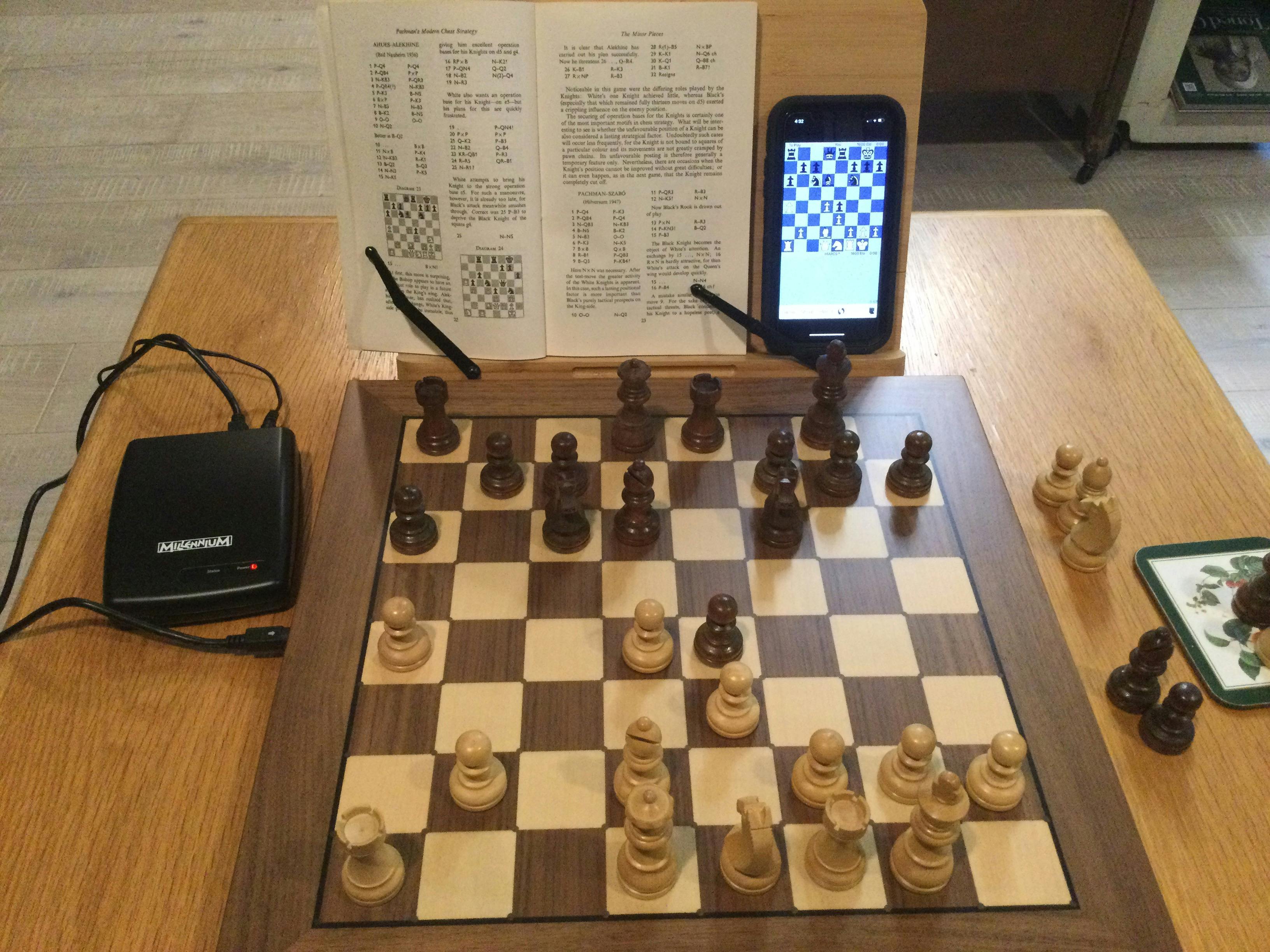 mac chess explorer
