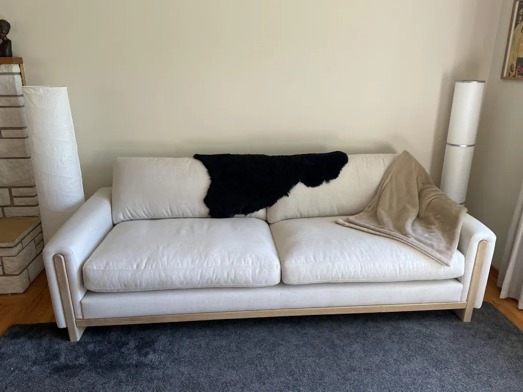 【chita】 Keaton Performance Fabric 3-Seater Sofa with Ash Wood Base (99
