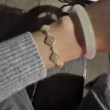 [Pre-sale] Gold Plated Silver Gradient Color Hetian Jade Clover Bracelet