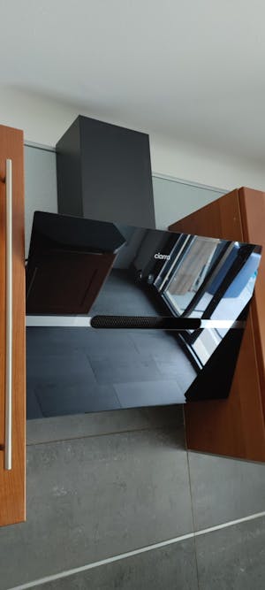 Ciarra Hotte Inclinée 650m³/h Wifi Classe A+++ Eclairage LED Noir CBCB6736F-OW