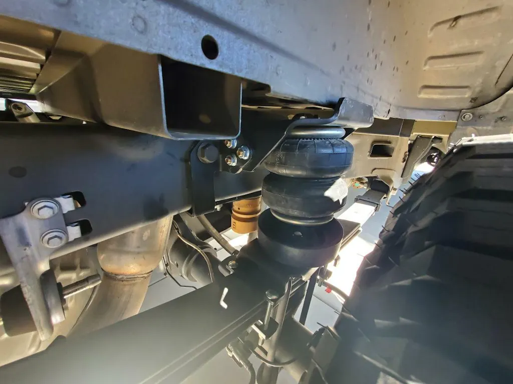 Dodge Ram 2500/3500 Air Bags CJC Off Road