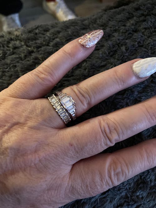 925 Sterling Silver Trilogy with Baguettes Cz & on Shoulder Ring