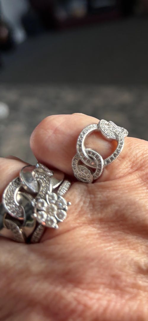 925 Sterling Silver Interlink Cz Ring