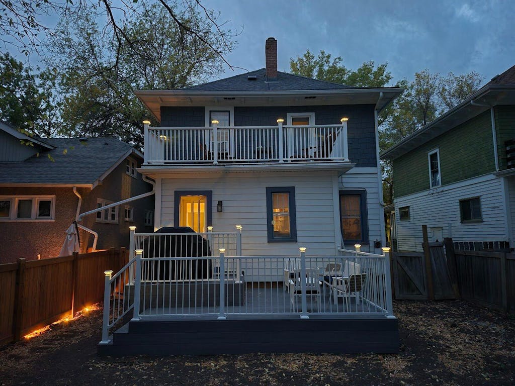 Imperial Solar Post Cap - White SLO82W