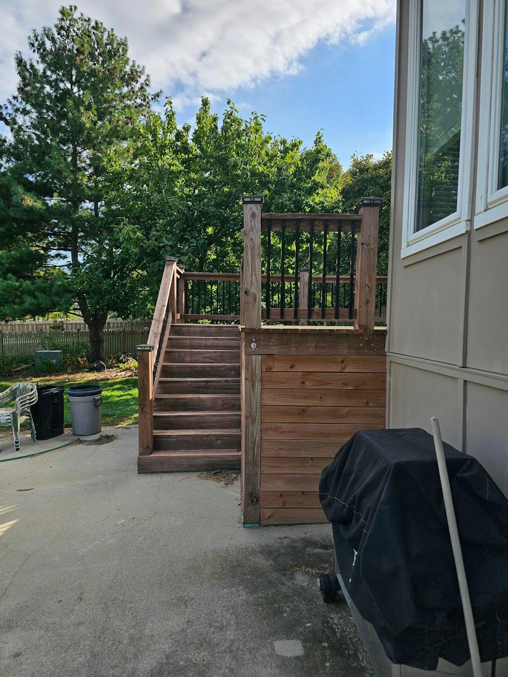 Cambridge Solar Post Cap - Brown