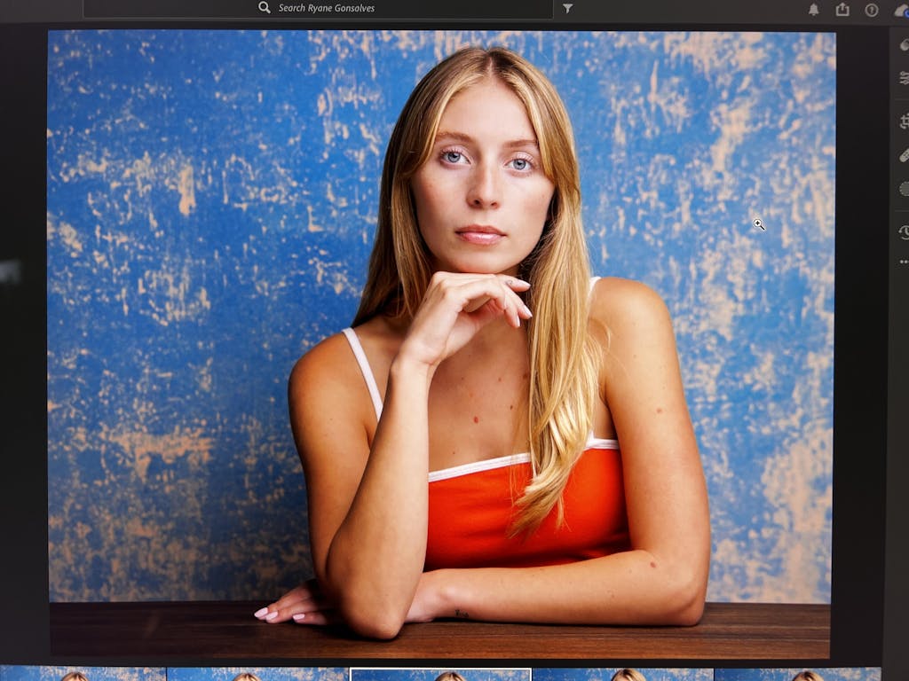 IN STOCK-Clotstudio Abstract Green Beige Textured Hand Painted Canvas Backdrop #clot50