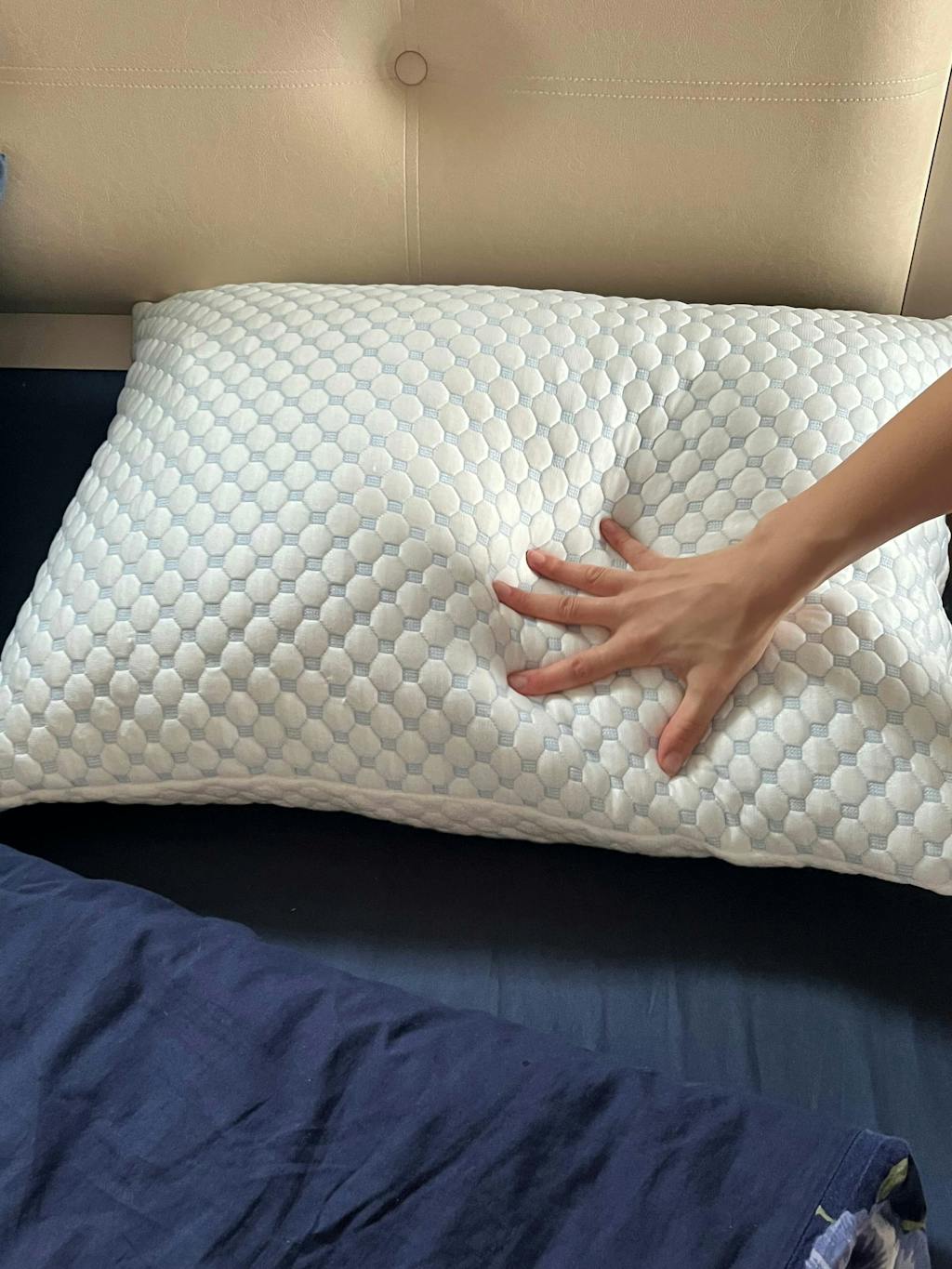 Cloudpillow Adjustable Pillows