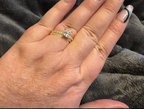 Princess Cut 2 Ring Wedding Band Bridal Ring Set - Gold