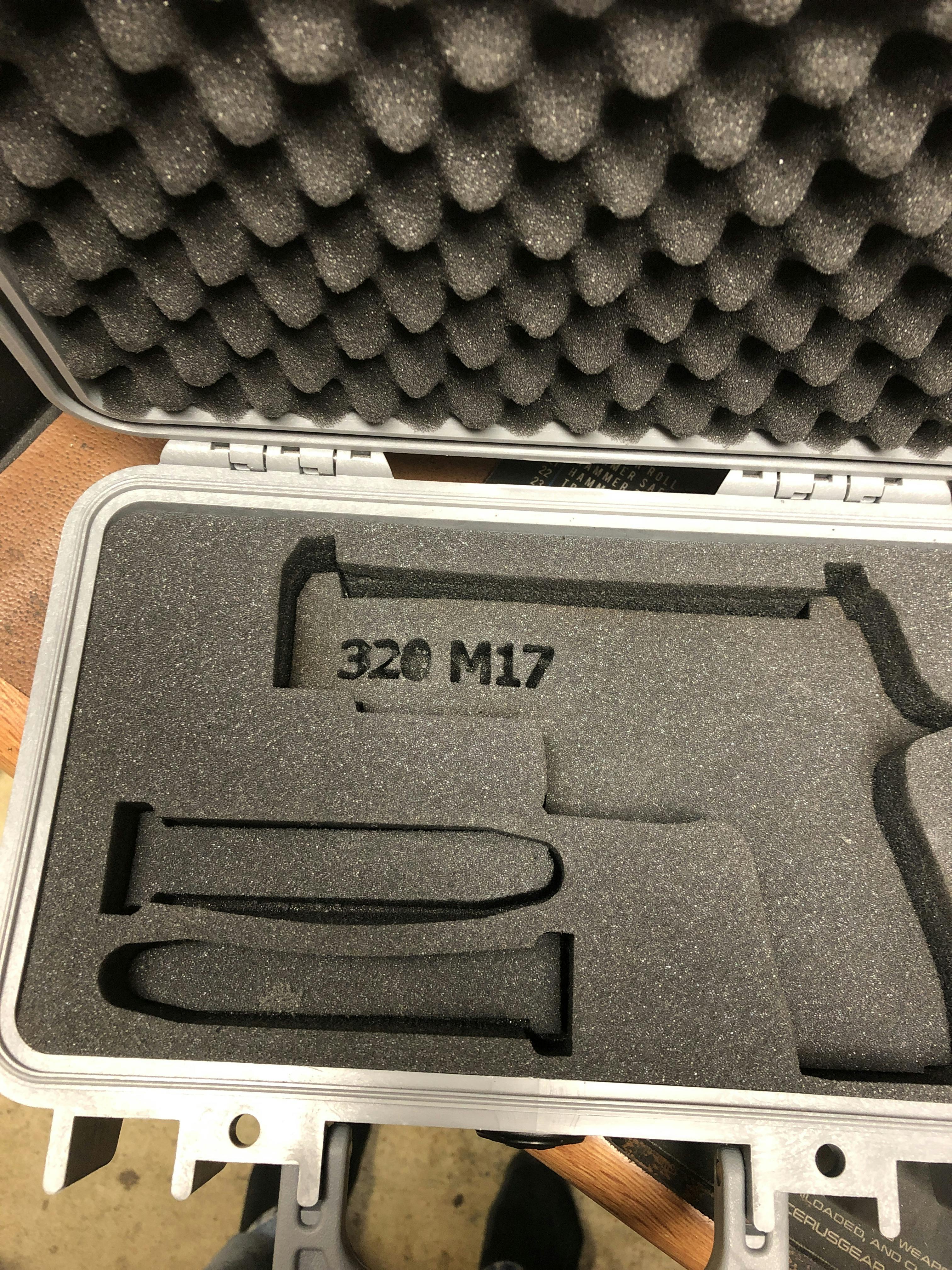 Pelican Case 1740 Foam Insert for 4 AR Rifles FOAM ONLY 