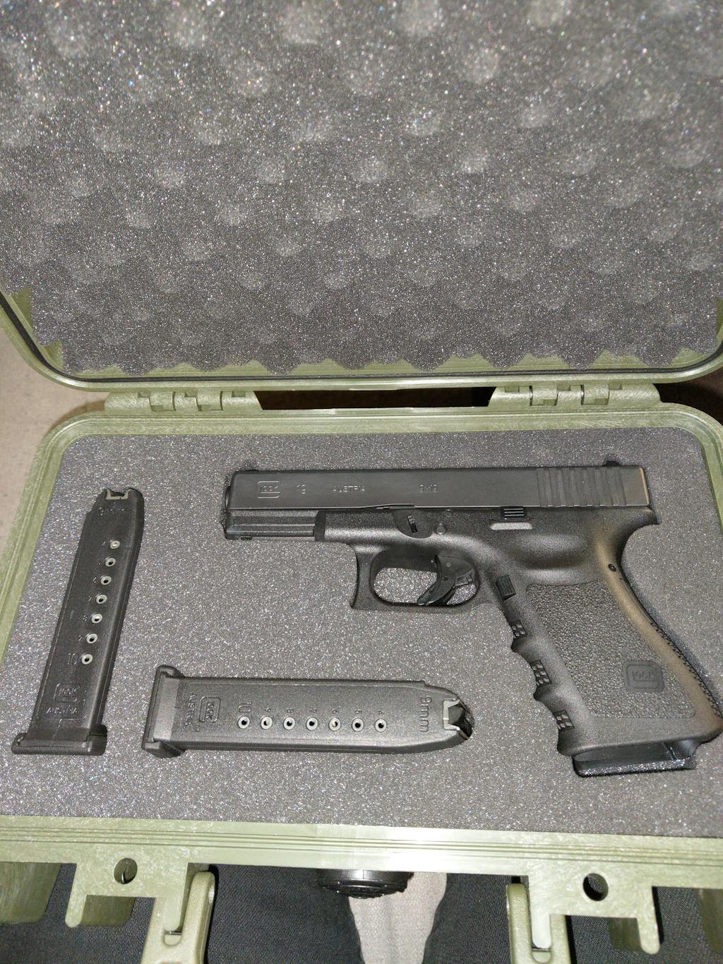 Pelican Case 1170 Custom Foam Insert for Glock 19 & Magazines — Cobra