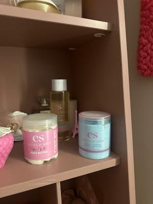 Warm Vanilla Body Butter (Cupcake)